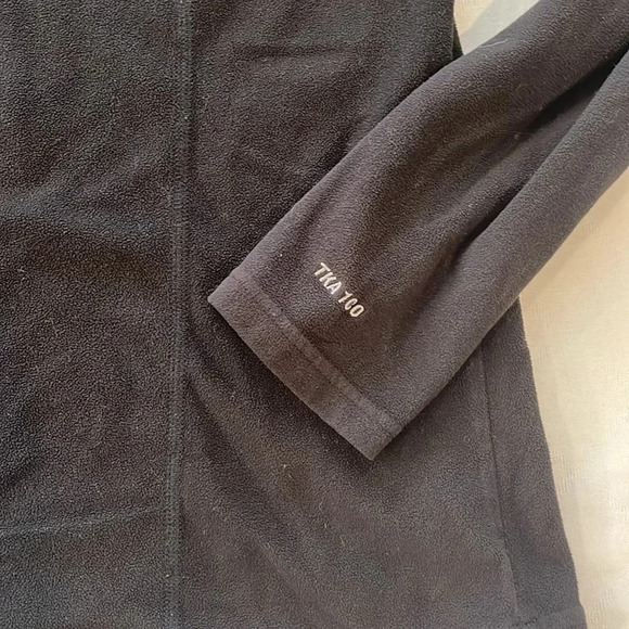 The North Face TKA 100 Microvelour Glacier Fleece Top women's size medium - Picture 2 of 5